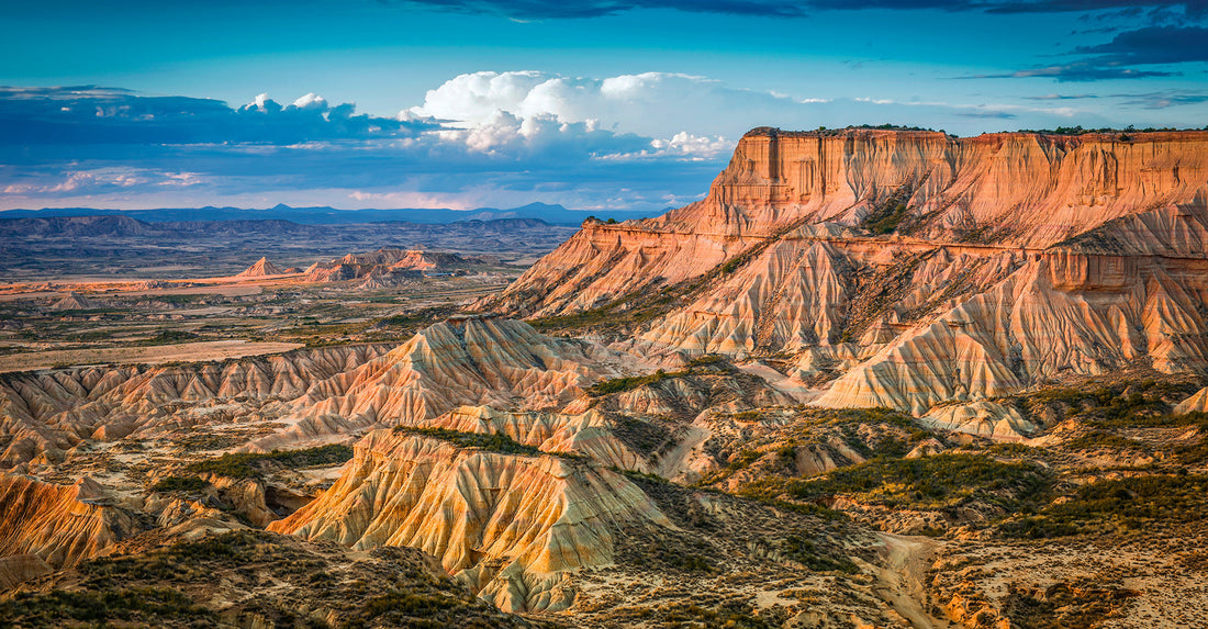 Cruza la Sierra de Guara y alcanza las Bardenas: aventura por etapas con Cinca Riders